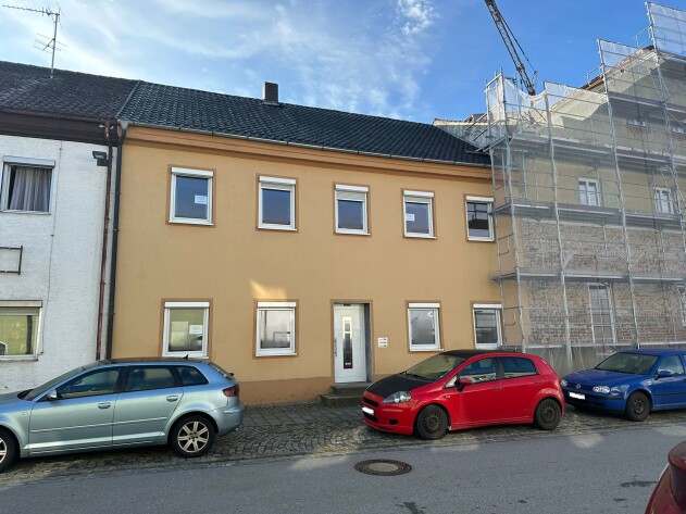 Einfamilienhaus - Zweifamilien-Stadthaus in Pleinting Nähe Vilshofen