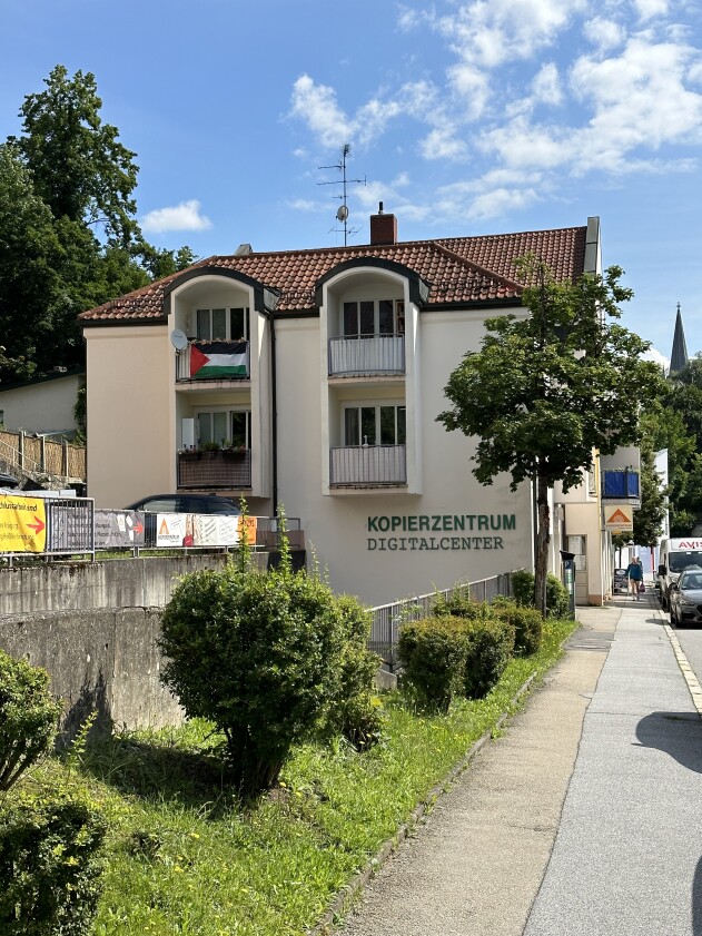 1-Zimmer-Wohnung - Wohnen gegenüber der UNI! Gepflegtes Studentenappartment in 1-A-Lage unmittelbar gegenüber der UNI!