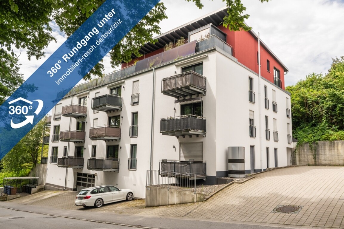 Passau - In direkter Nähe zur Stadt Passau-Grubweg: Alte Straße, 2-Zimmer-Wohnung mit Duschbad, Balkon und EBK