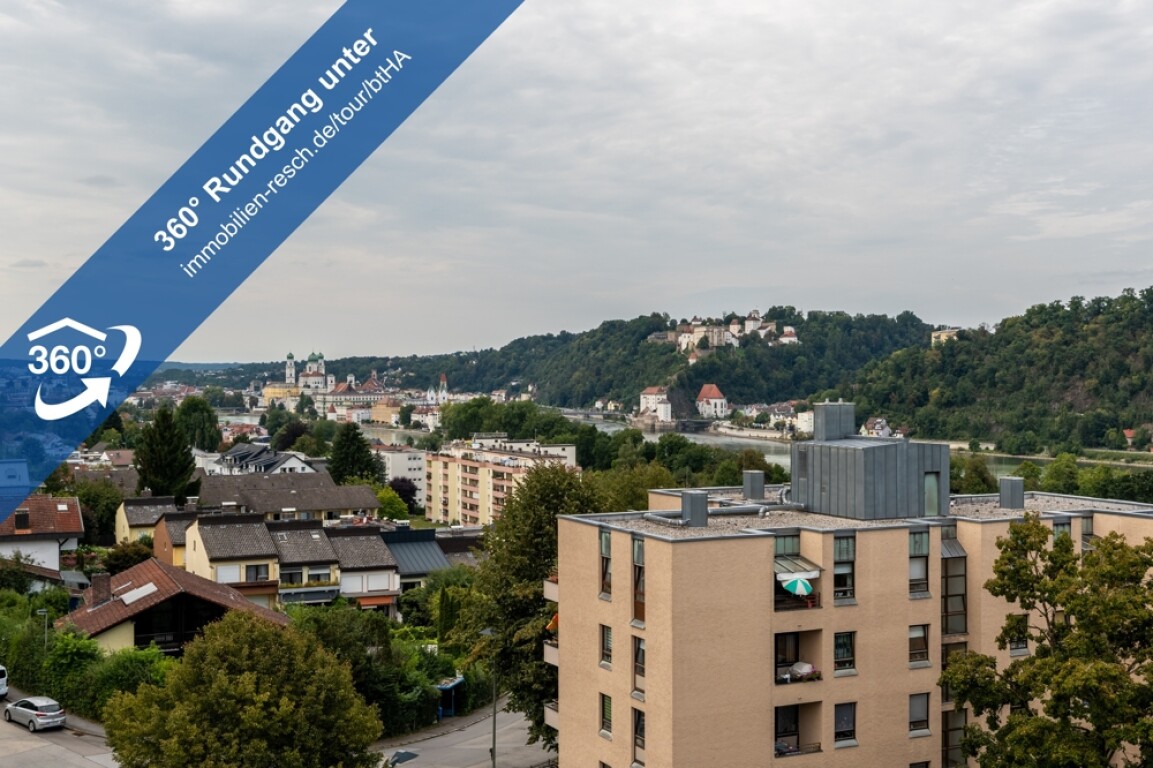 Passau - Geräumige Stadtwohnung mit Panoramablick! Wohnfreundliche  4 - ½ -Zimmer Wohnung mit Sonnenbalkon und frisch renovierten Bad