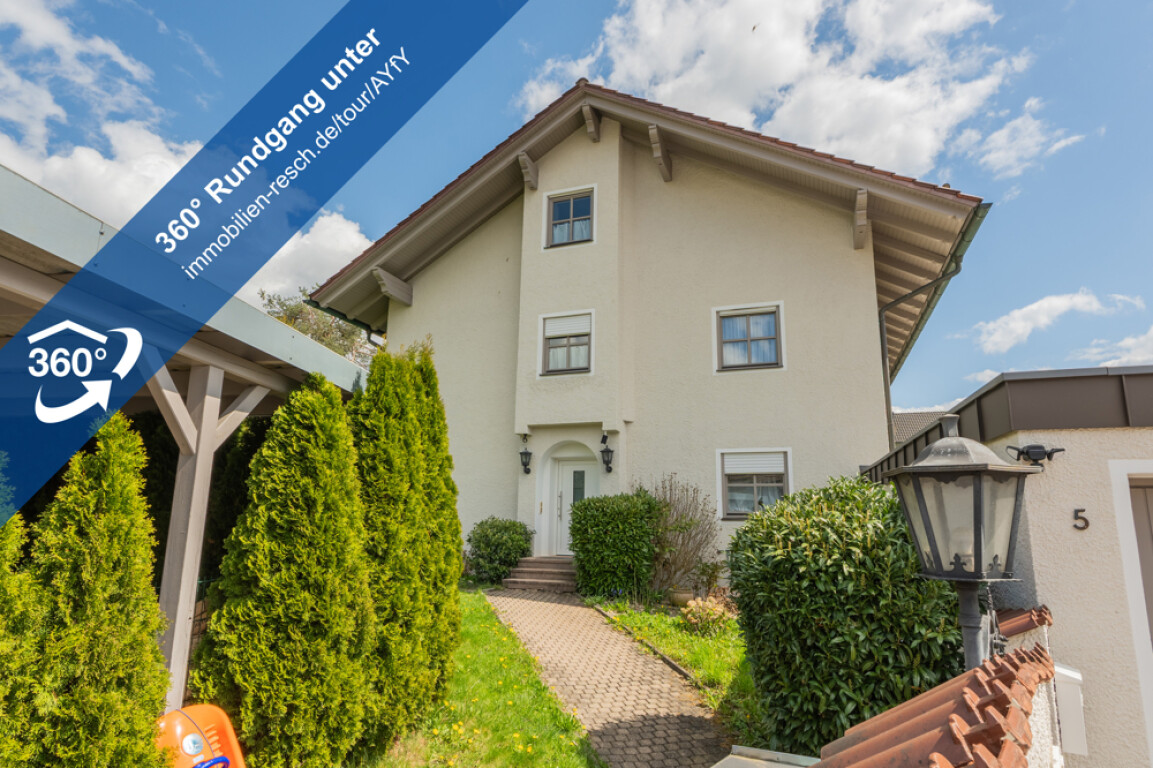 Passau - Großzügige Eigentumswohnung in kleiner Wohnlage3 ½ Zimmer Wohnung mit balkon, Tageslichtbad, Küche