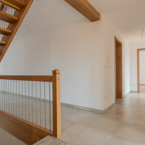 Treppenhaus- Flur (1)