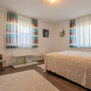 Schlafzimmer (1)