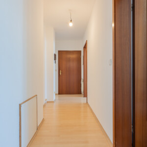 Flur (2)