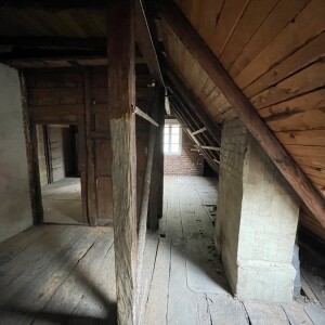 Dachboden Wohnung-Nr. 10