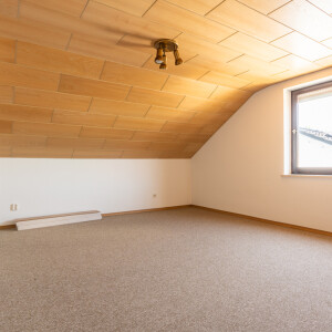 Kinderzimmer DG (1)