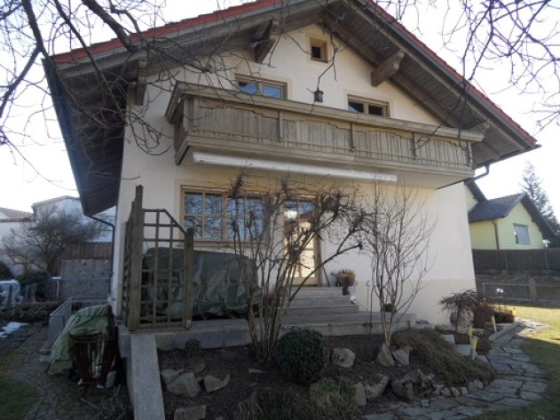 Einfamilienhaus - Einfamilienhaus mit Einliegerwohnung in Hauzenberg Nähe Zentrum  