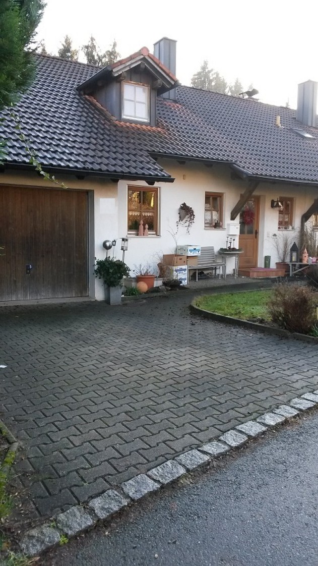großzügige neuwertige Doppelhaushälfte -  Großzügige neuwertige Doppelhaushälfte in Ruderting