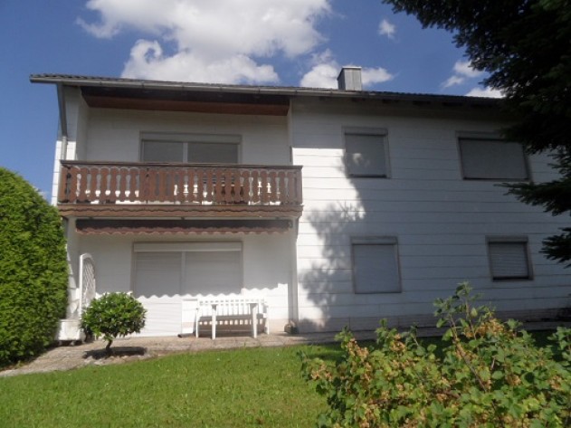 großzügiges EFH - Großzügiges Einfamilienhaus Nähe Büchlberg