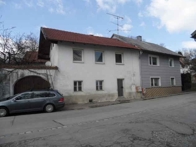 2-Familienhaus - 2-Familienhaus Nähe Untergriesbach/Wildenranna 