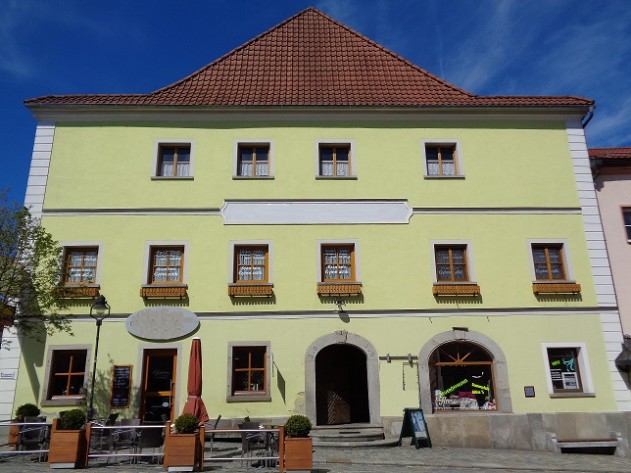 Wohn-/Geschäftsgebäude - Wohn-/Geschäftsgebäude als Renditeobjekt in Röhrnbach
