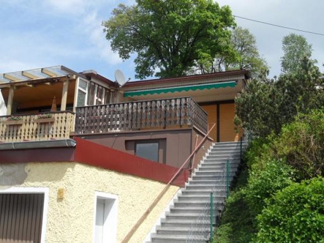 Reihenmittelhaus - Kleines renovierungsbedürftiges Reihenmittelhaus in Ortenburg 