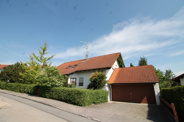 Einfamilienhaus - Gemeinde Neuburg am Inn: Einfamilienhaus mit Wintergarten - total ruhige Siedlungslage