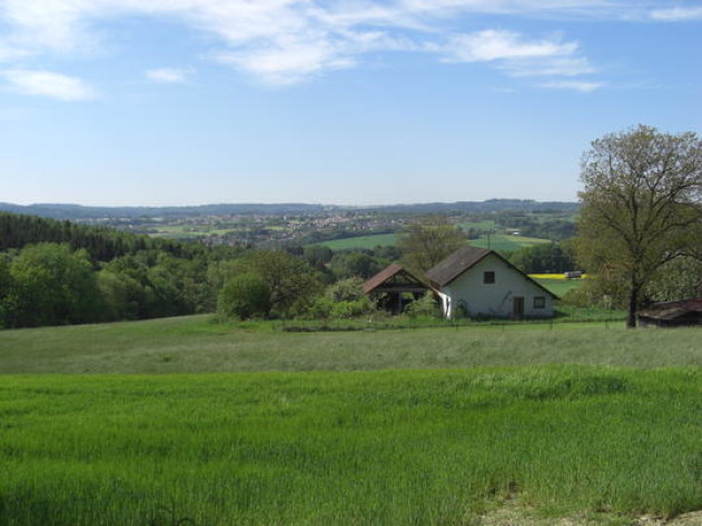 Anwesen-Abbruchobjekt-Neubaugrundstück  - Passau-Nord/West 5 km Nähe Patriching: Anwesen-Abbruchobjekt-Neubaugrundstück 