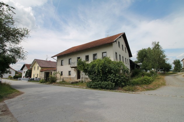 Anwesen - Passau-Nordosten Nähe Hutthurm: Anwesen in Weilerlage