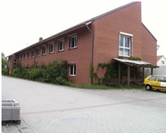 Gewerbeanwesen mit Baugrundstück - Gewerbeanwesen mit Baugrundstücke in Salzweg Nähe Passau