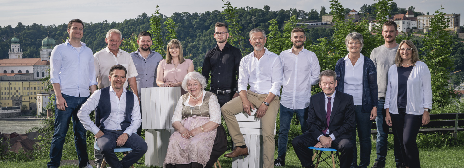 Kontakt zu RESCH & SÖHNE – Ihr Immobilienmakler in Passau, persönlich für Sie erreichbar.