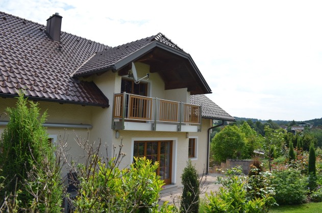 Einfamilienhaus - Großzügiges Einfamilienhaus mit Ausbaufläche Nähe Passau – A/Haibach