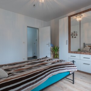 Schlafzimmer (2)